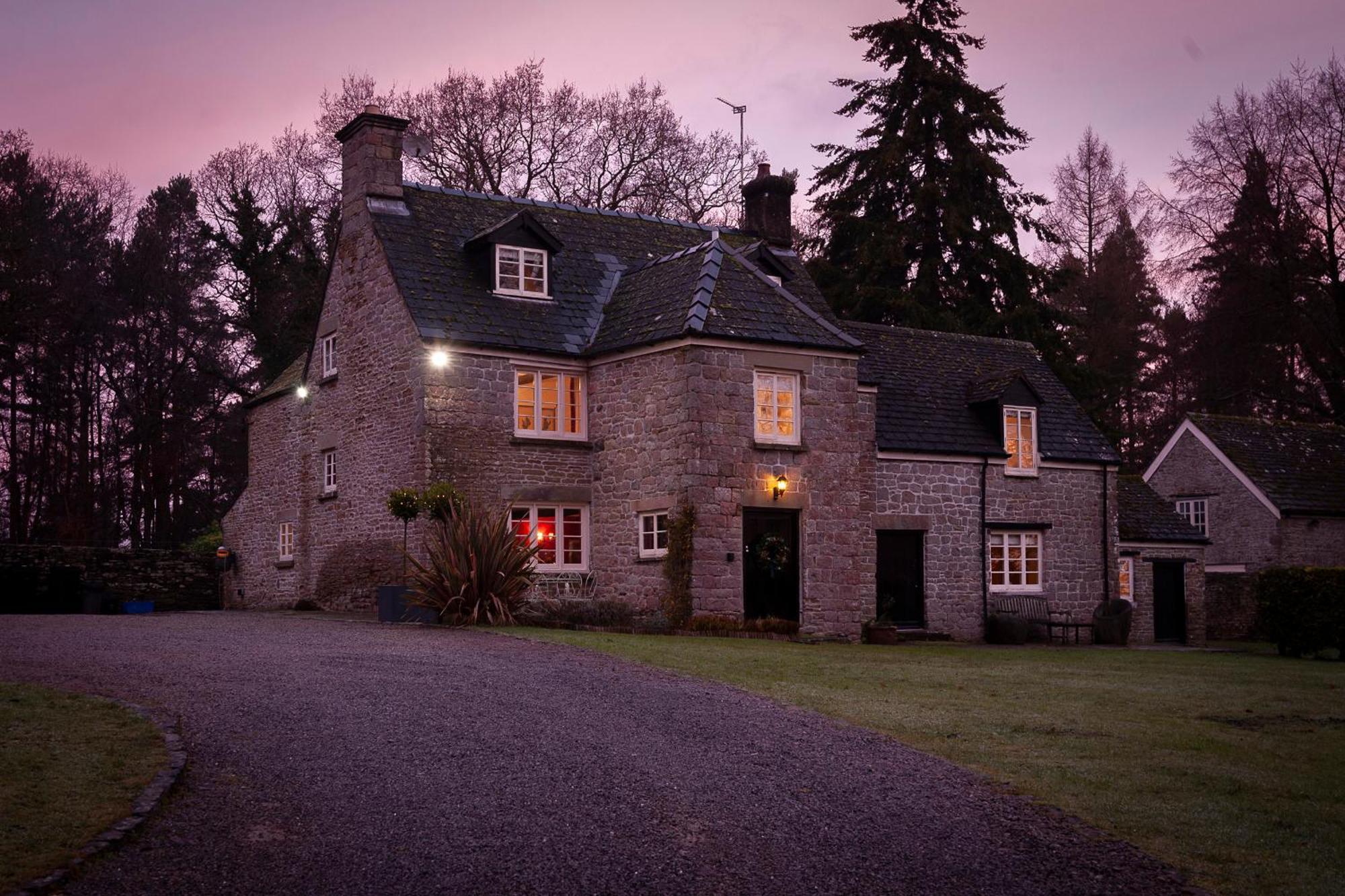 Danby Lodge ลิดนีย์ ภายนอก รูปภาพ